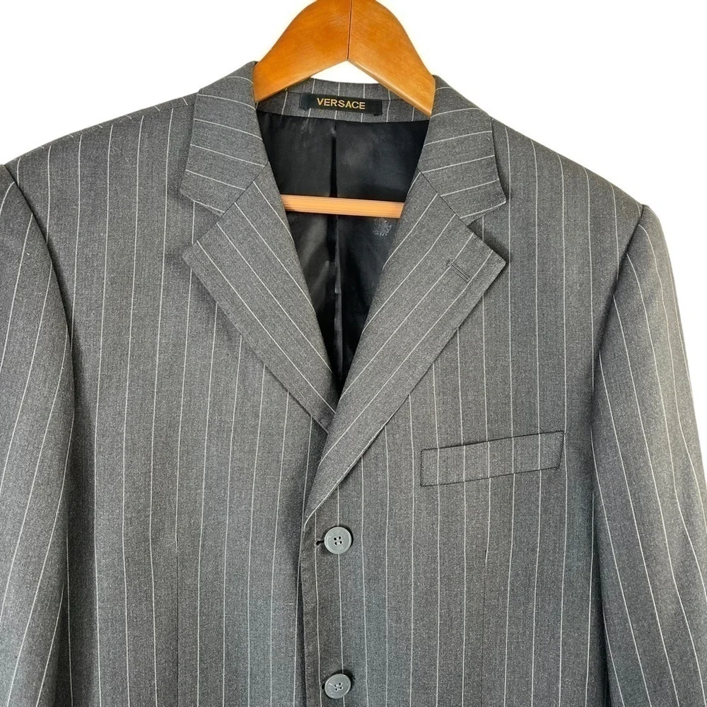 GIANNI VERSACE Vintage 90s Charcoal‎ Pinstripe Spot Coat Blazer